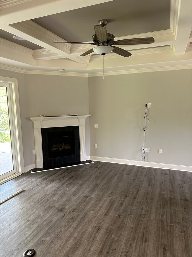 Foto del edificio - 8529 Oak Abbey Trl NE