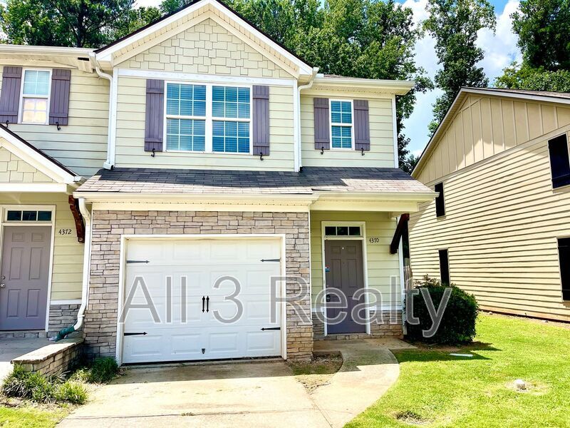 Primary Photo - 4370 Stone Gate Way