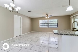 Building Photo - 4211 Montano Ave
