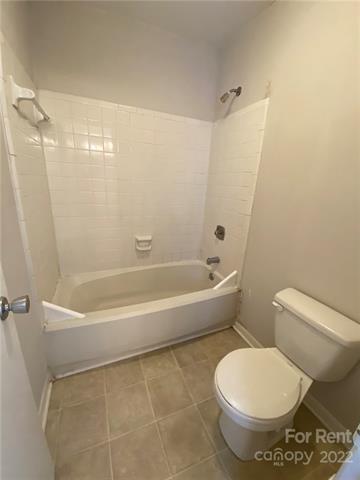 Building Photo - 3312 Heathstead Place