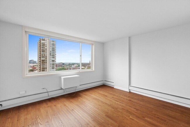 Foto del edificio - 1344 N Dearborn St