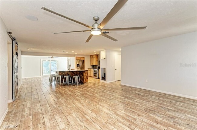 Building Photo - 4 br, 2 bath House - 5521 Yorkshire Way