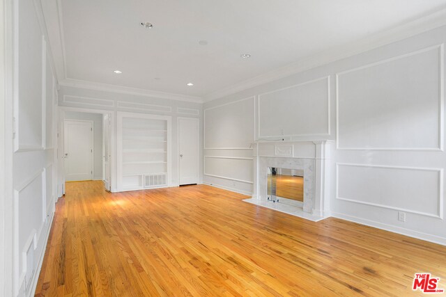 Building Photo - 1208 Havenhurst Dr