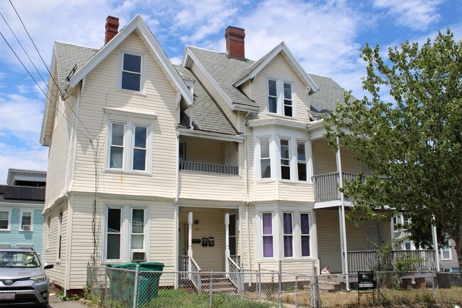 Building Photo - 48 Hamilton Ave