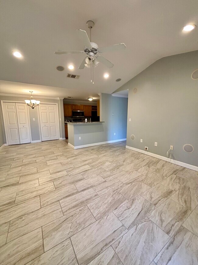 Foto del edificio - 18169 Sterling Gate Cir
