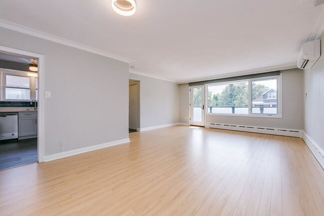 Building Photo - 159 Indian Rd