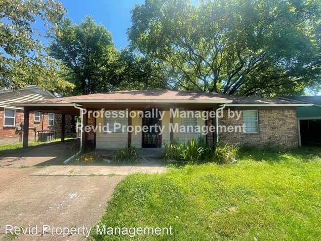 Building Photo - 4 br, 2 bath House - 5058 N. Circle Rd.