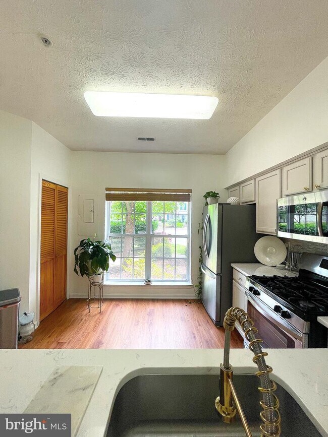 Building Photo - 16501 Eldbridge Ln