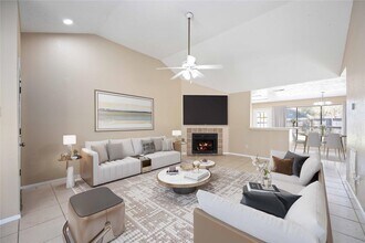 Building Photo - 3811 Meadow Pl Dr