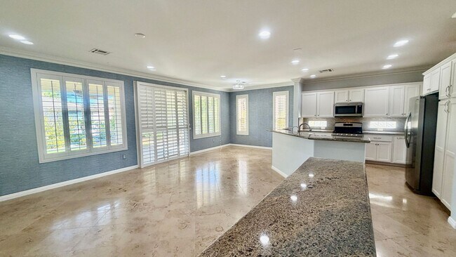 Building Photo - Age Restricted, Clubhouse, COMMUNITY Golf, COMMUNITY Pool, COMMUNITY Spa, Exercise Room, Fitness ...