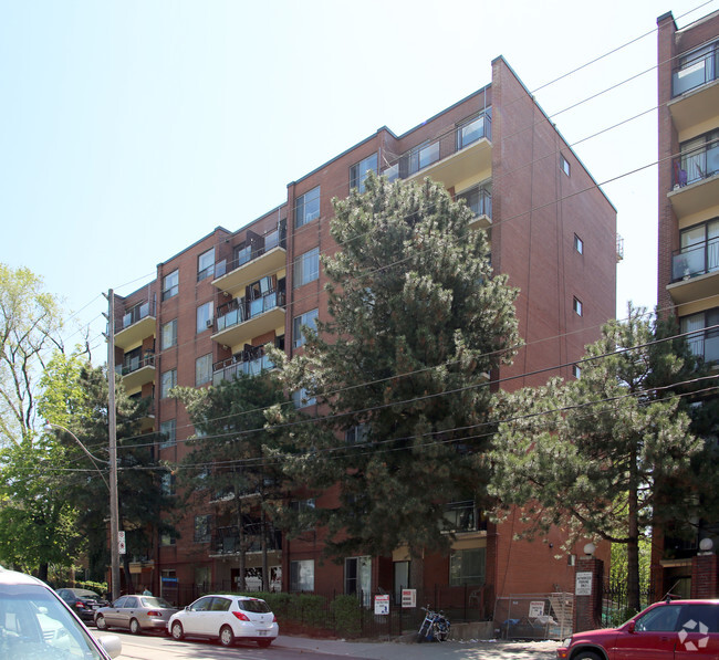 Building Photo - The Upper Beaches