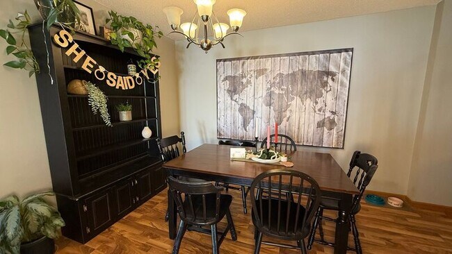 Foto del edificio - 12502 43rd St NE