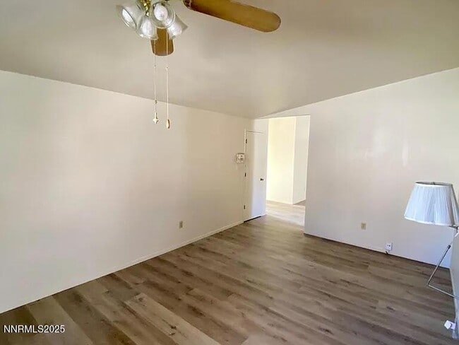 Foto del edificio - 2890 Waterfield Dr