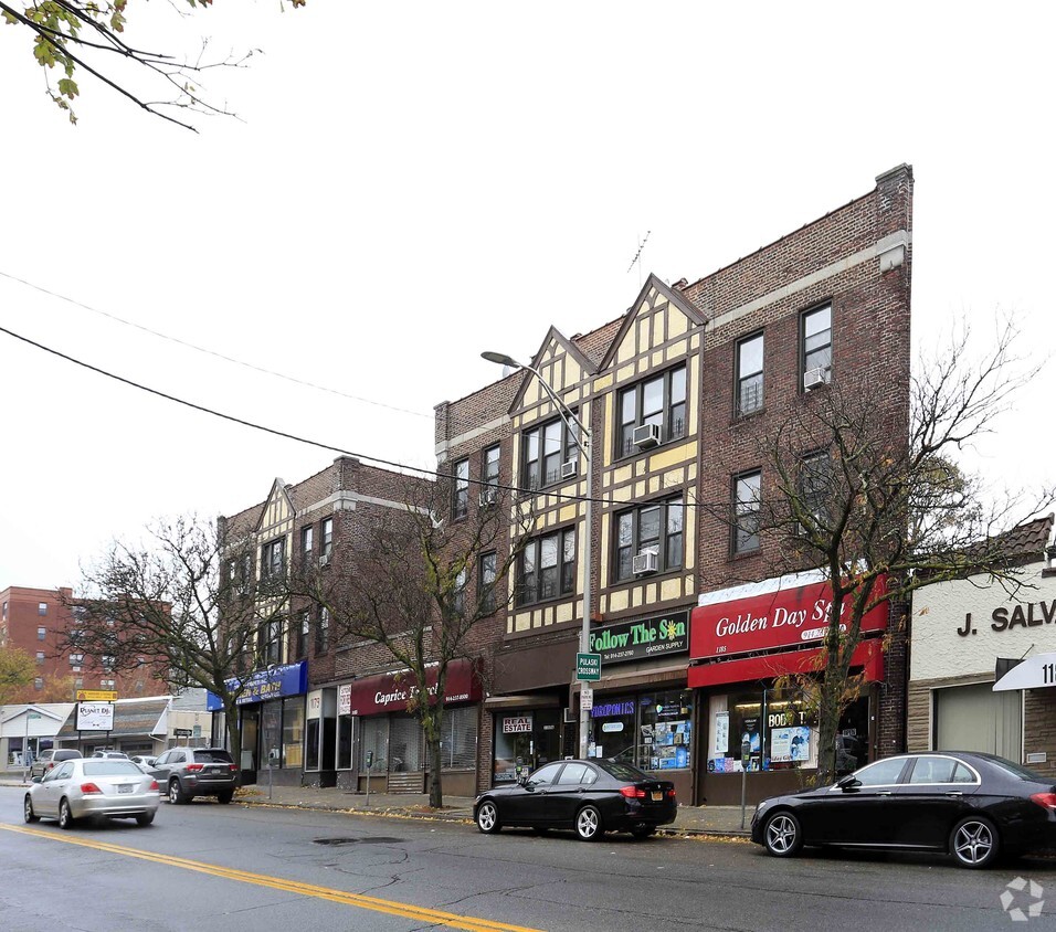 Foto del edificio - 1179-1185 Yonkers Ave