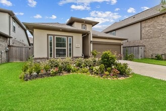 Building Photo - 8735 Morris Wds Dr