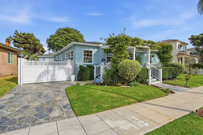 Foto del edificio - 3421 Buena Vista St