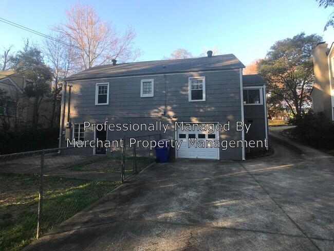 Foto del edificio - 410 Aberdeen Dr