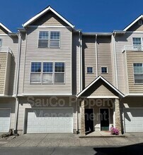 Building Photo - 12405 SW Cady Ln