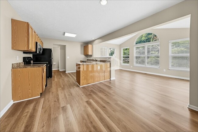 Building Photo - 5169 Appaloosa Cir
