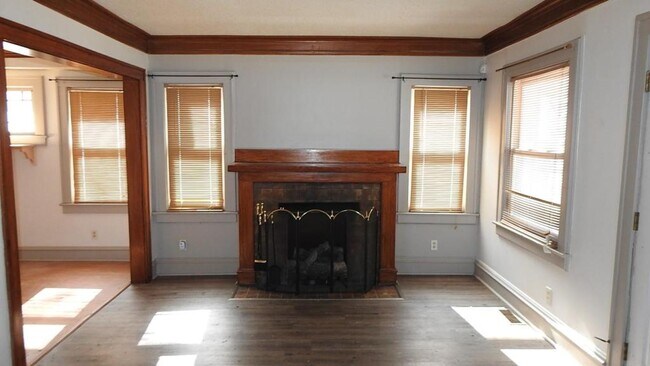 Building Photo - 3305 Askew Ave