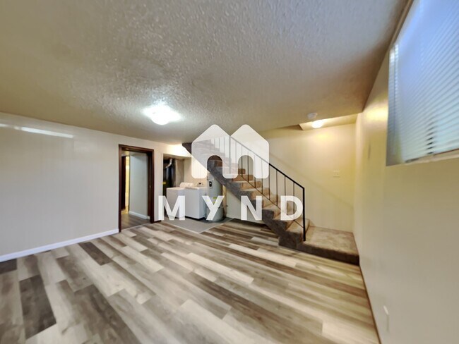 Foto del edificio - 1404 E 9th St Unit 3