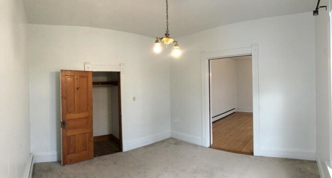 Building Photo - 1220 8th Ave Apt 2