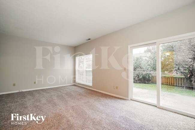 Foto del edificio - 851 Spivey Ln