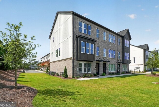 Building Photo - 2324 Mockernut Trl