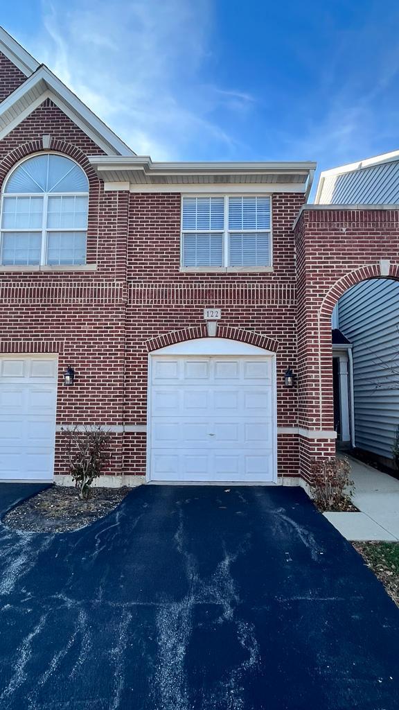 Building Photo - 122 Allerton Dr