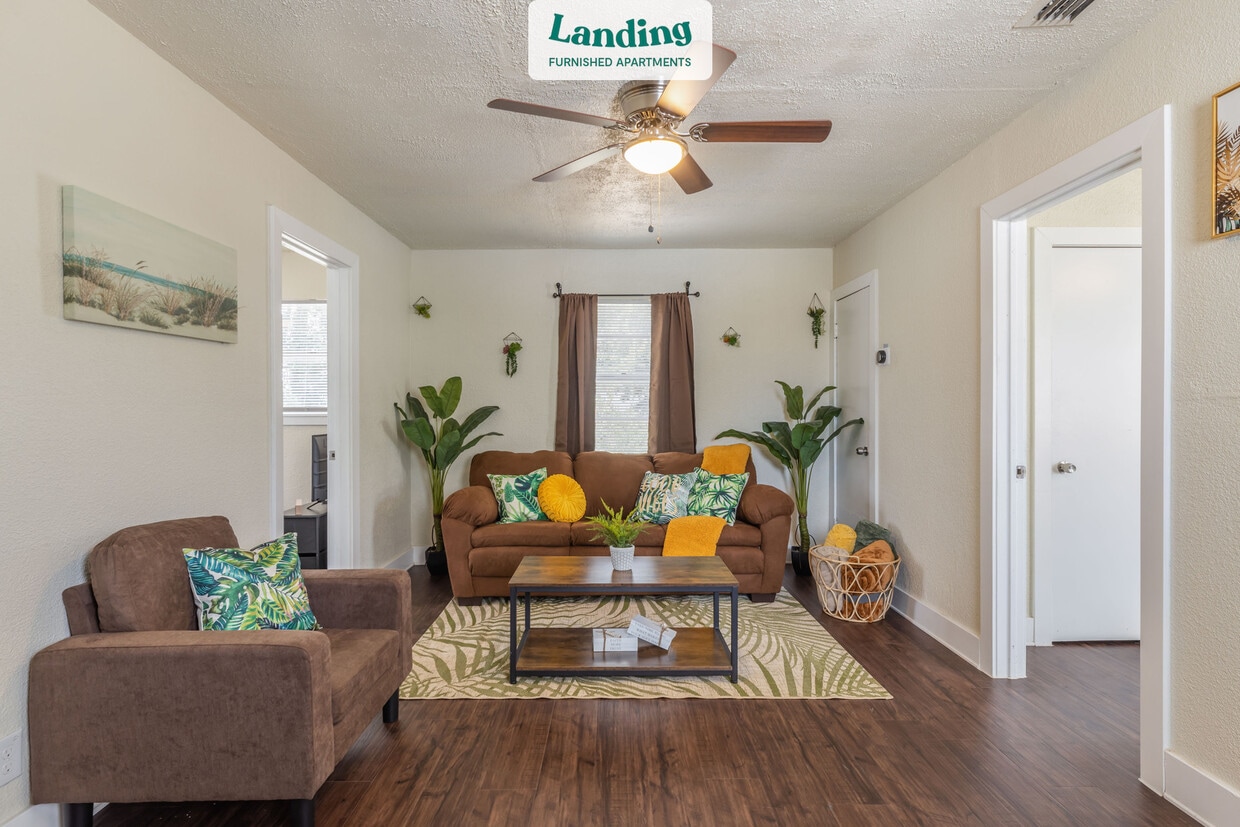 5627 Mesa Cir Unit Home.1328832, Dallas, TX 75235 Room for Rent in Dallas, TX