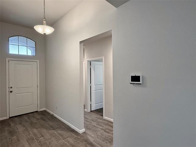 Foto del edificio - 309 Crowfoot Dr