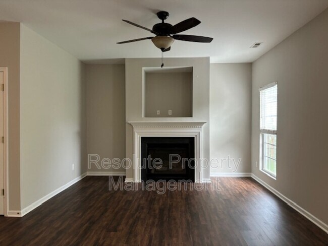 Building Photo - 821 Stackhurst Way