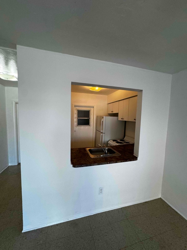 Foto del edificio - 2408 NW 16th St Rd