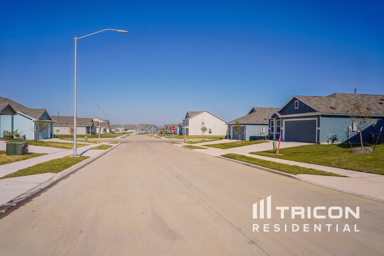 Building Photo - 2732 Serenity Grv Ln