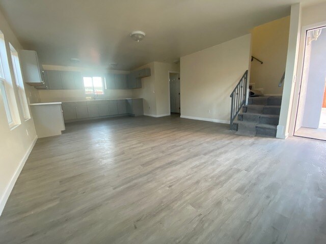 Building Photo - 4512 W 104th St
