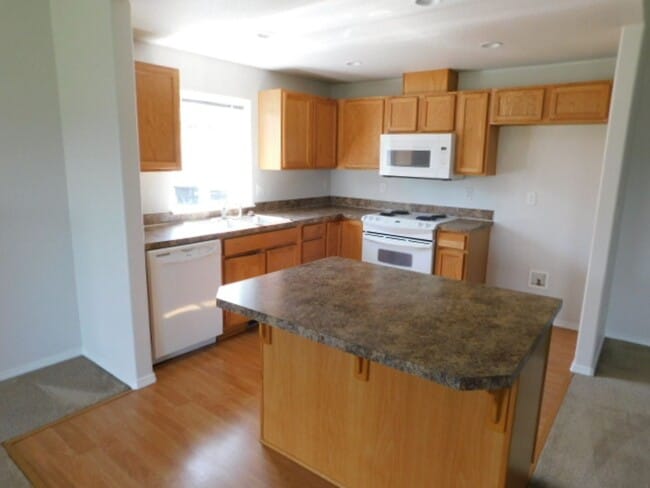Foto del edificio - 1483 S 6th St