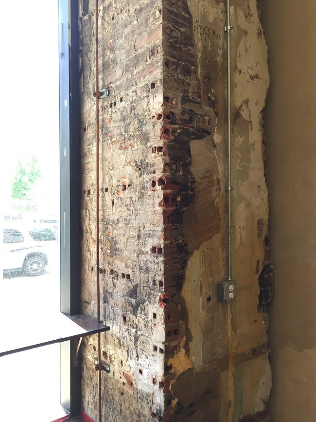 bayou lofts retail space