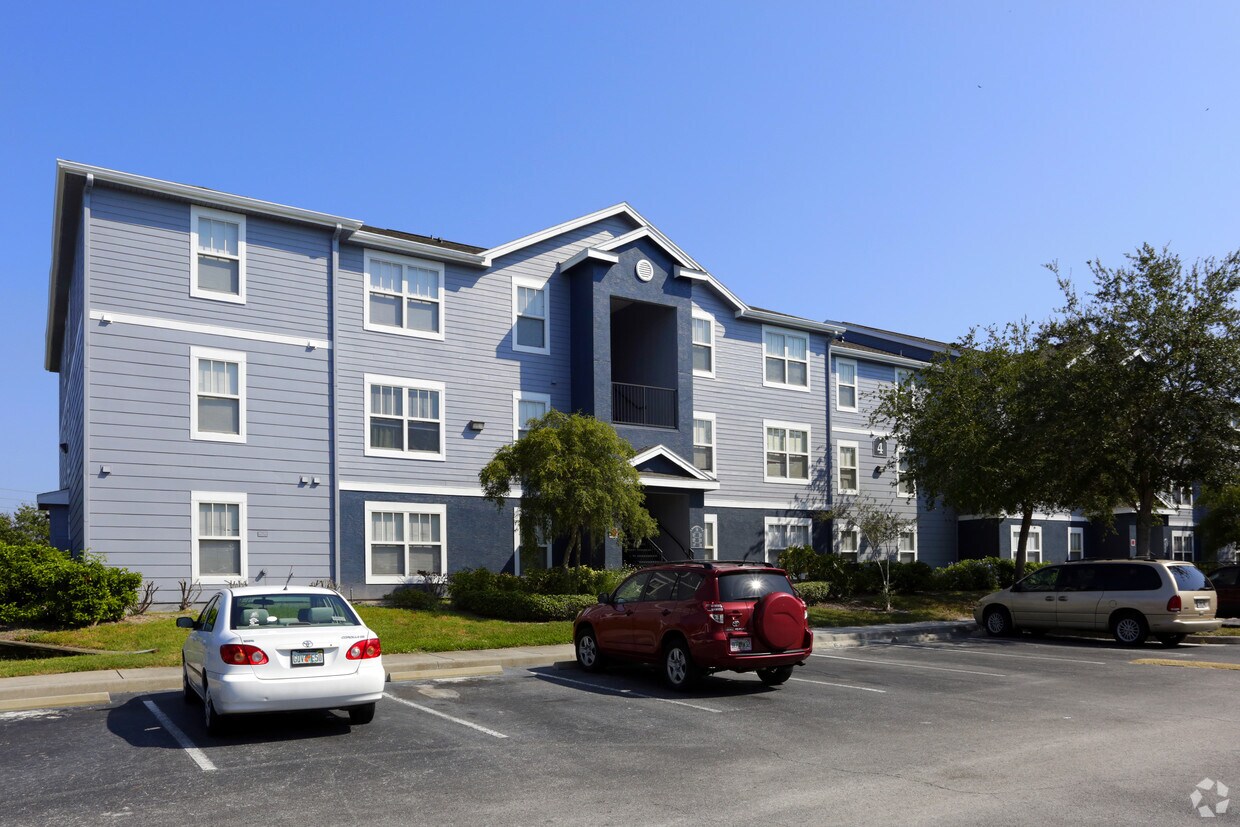 Primary Photo - Wyngate Apartments