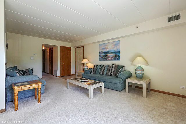 Foto del edificio - 12799 St Andrews Ct