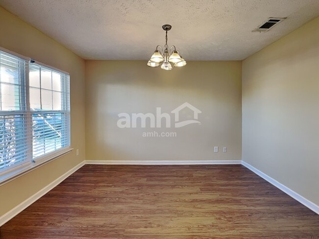 Foto del edificio - 1361 E Nir Shreibman