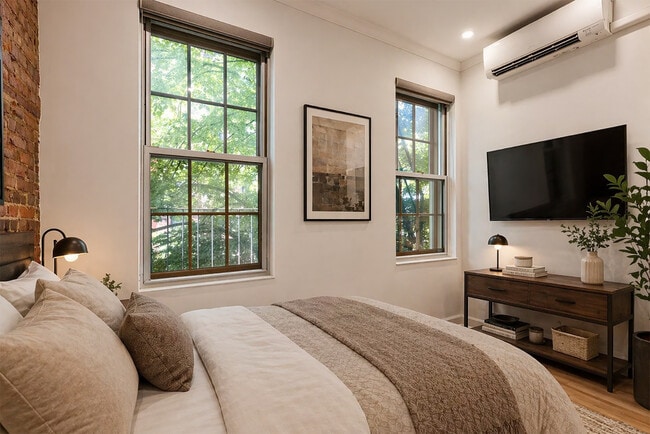 Photo - 86 Christopher St Townhome