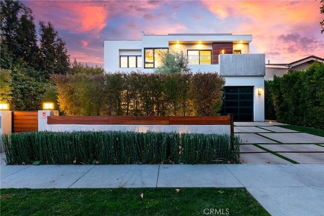 Building Photo - 4175 Greenbush Ave