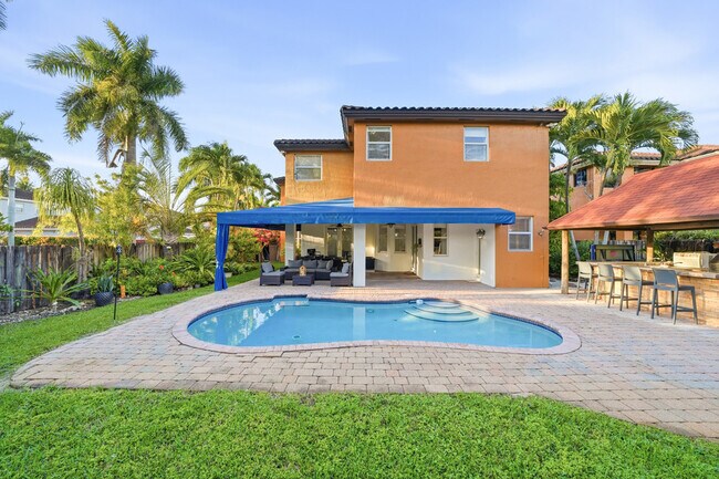 Foto del edificio - 16372 SW 62nd Ter