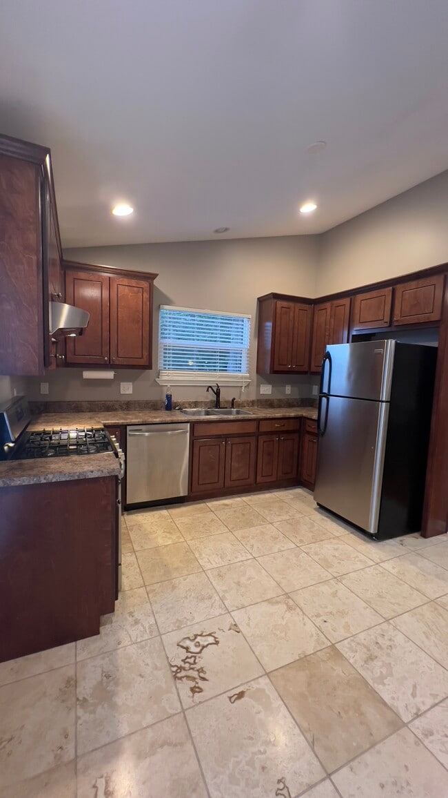 Building Photo - 3304 Forette Ln