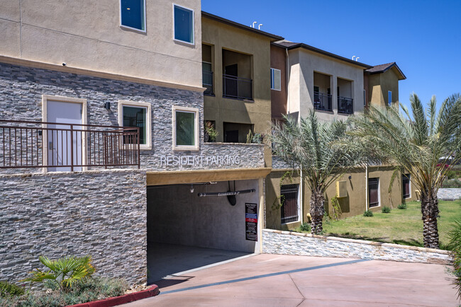 Building Photo - 2295 Ulric St