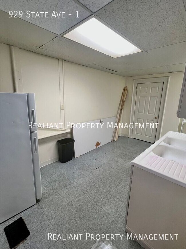 Foto del edificio - 929 State Ave