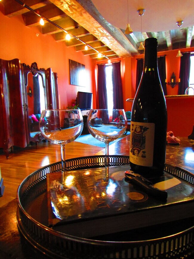 Foto del edificio - 90 Fairlie St NW