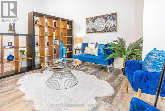 Building Photo - 101 Bristol Rd E