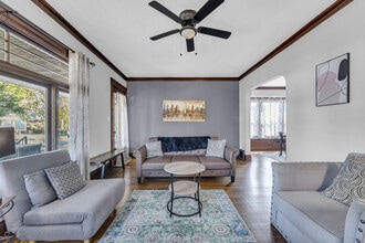 Building Photo - 10617 Bernard Ave