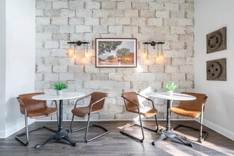 Building Photo - 520 FM306